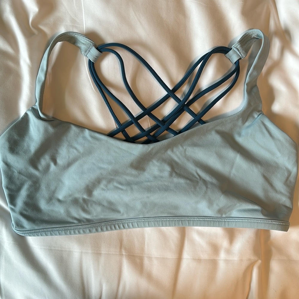 Lulu lemon free to be bra size 14
